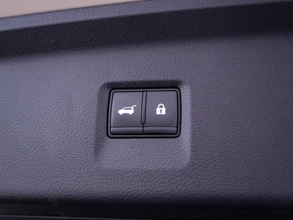 Used 2023 INFINITI QX60 Sensory w/ Vision Package AWD/4WD image 34