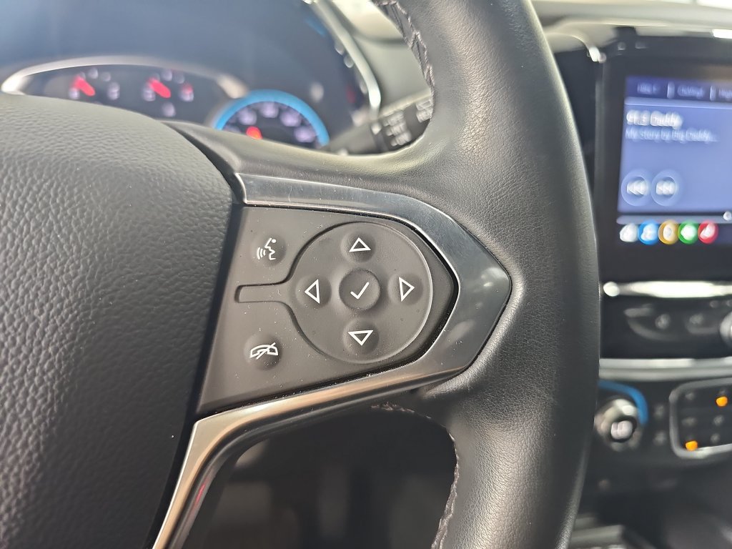Used 2023 Chevrolet Traverse LT FWD image 25