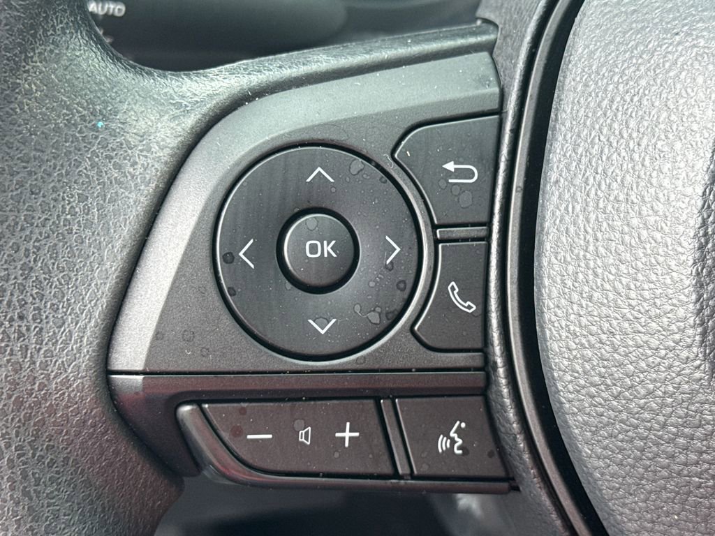 Used 2024 Toyota RAV4 XLE AWD/4WD image 24