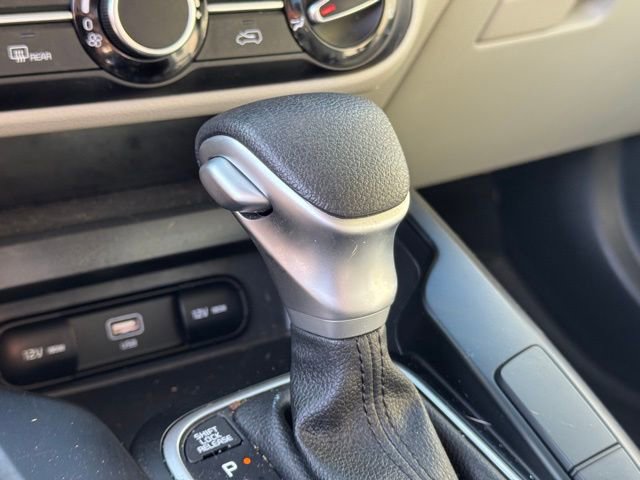 Certified 2025 Kia Soul LX w/ LX Technology Package image 21