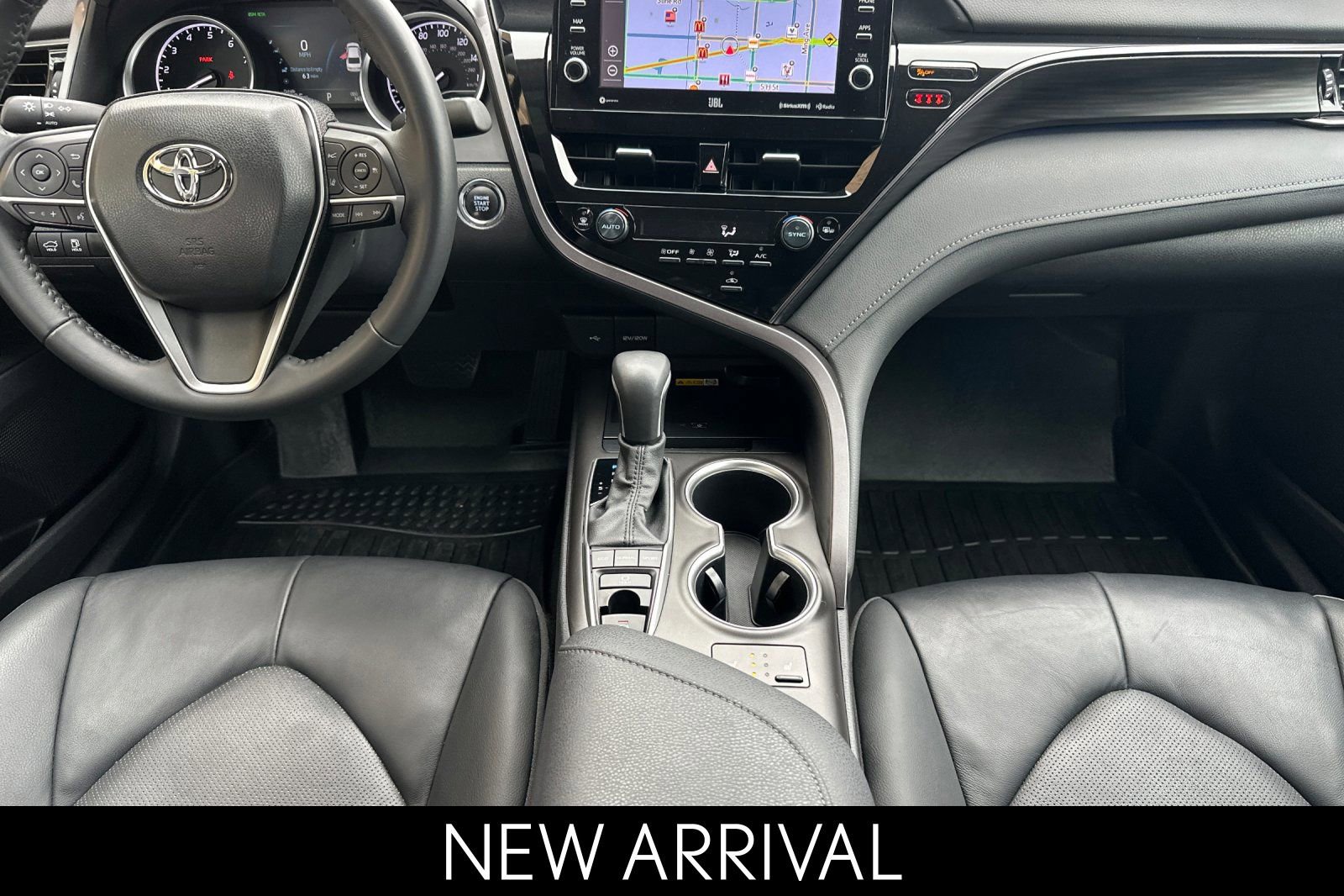 Used 2023 Toyota Camry XLE image 15