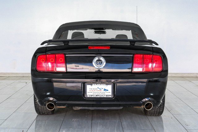 Used 2006 Ford Mustang GT RWD image 7
