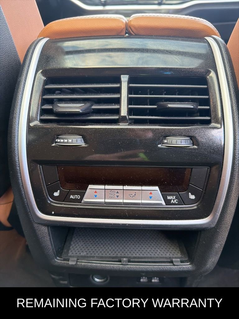 Used 2024 BMW X7 xDrive40i image 27