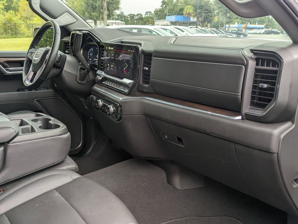 Used 2025 GMC Sierra 1500 SLT image 26
