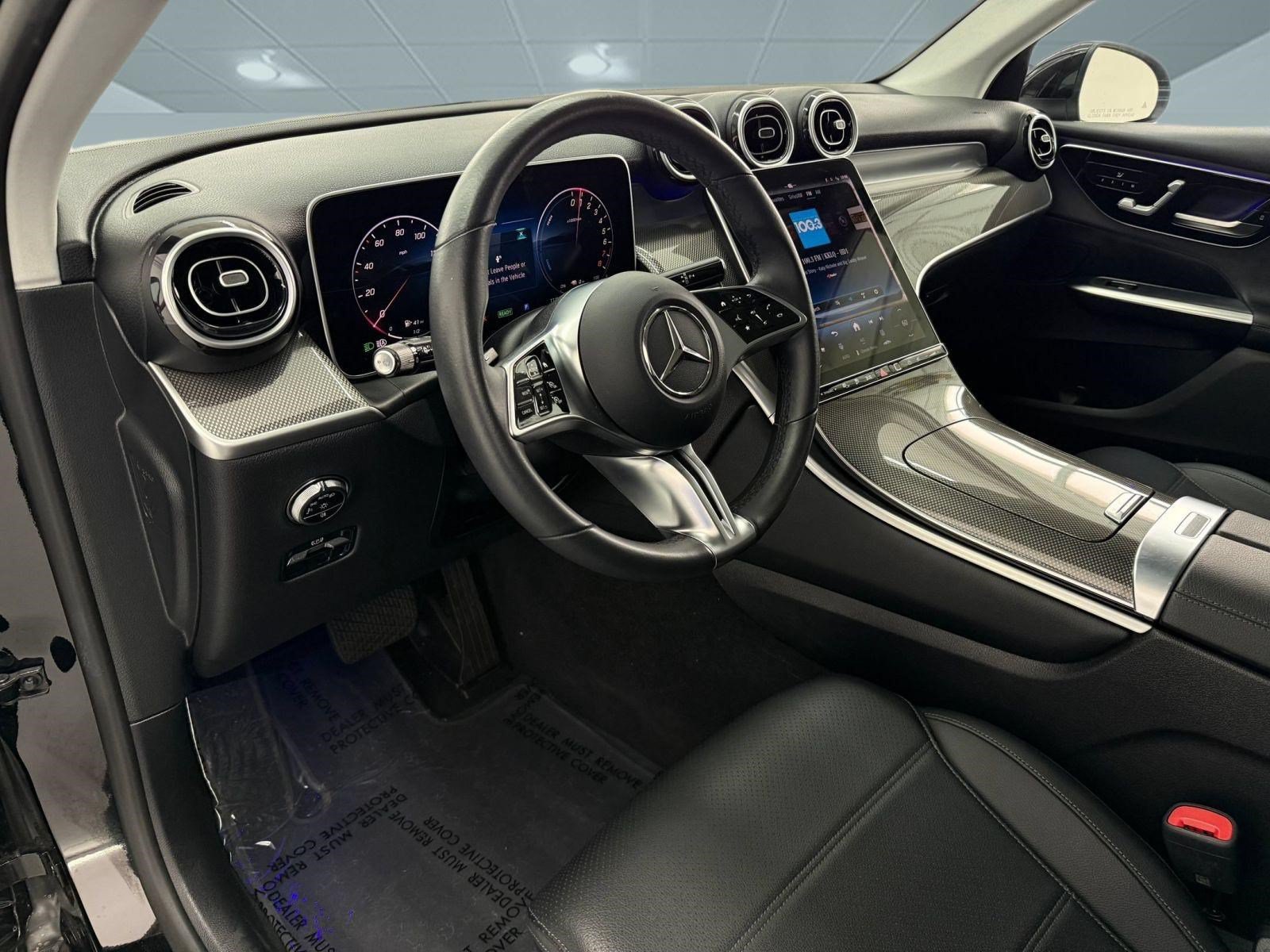 Certified 2025 Mercedes-Benz GLC 350e 4MATIC image 4