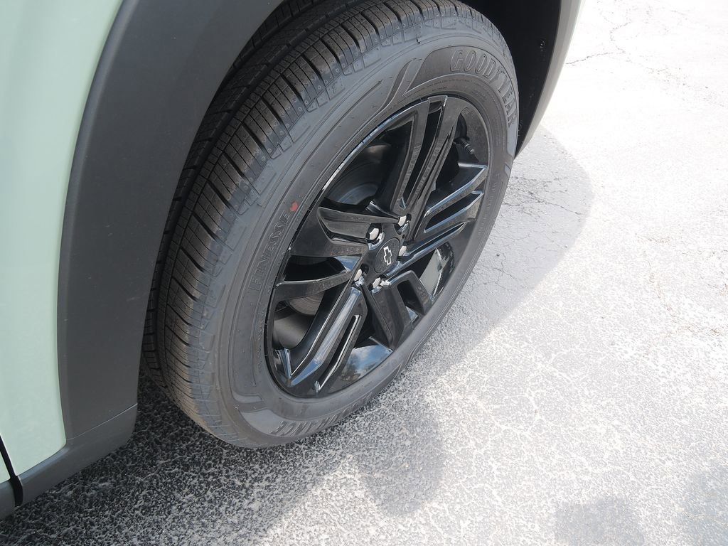 New 2026 Chevrolet Trax ACTIV w/ Driver Confidence Package FWD image 34