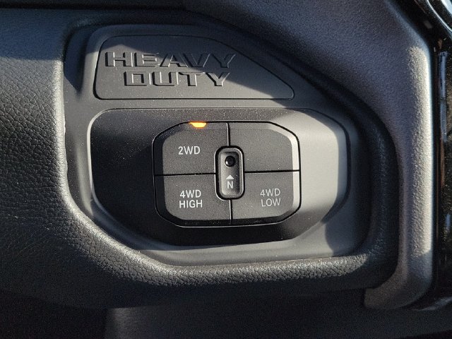 New 2026 RAM 3500 Tradesman AWD/4WD image 31