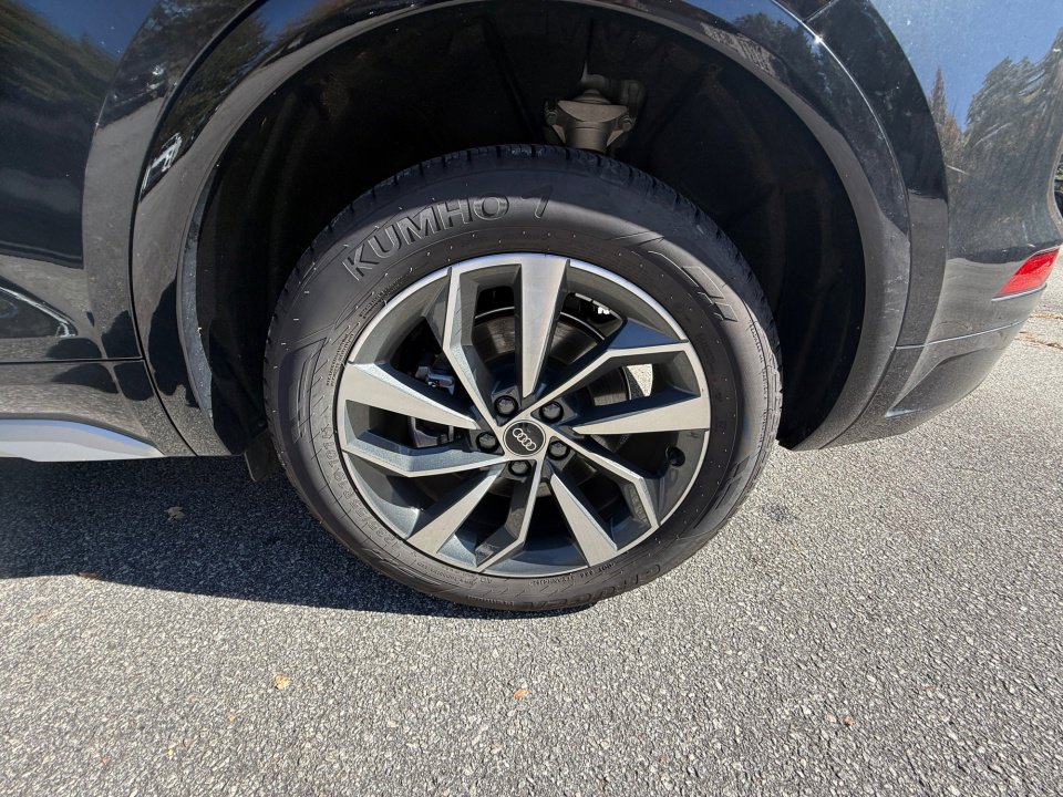 Used 2025 Audi Q5 2.0T Premium Plus w/ Premium Plus Package image 22