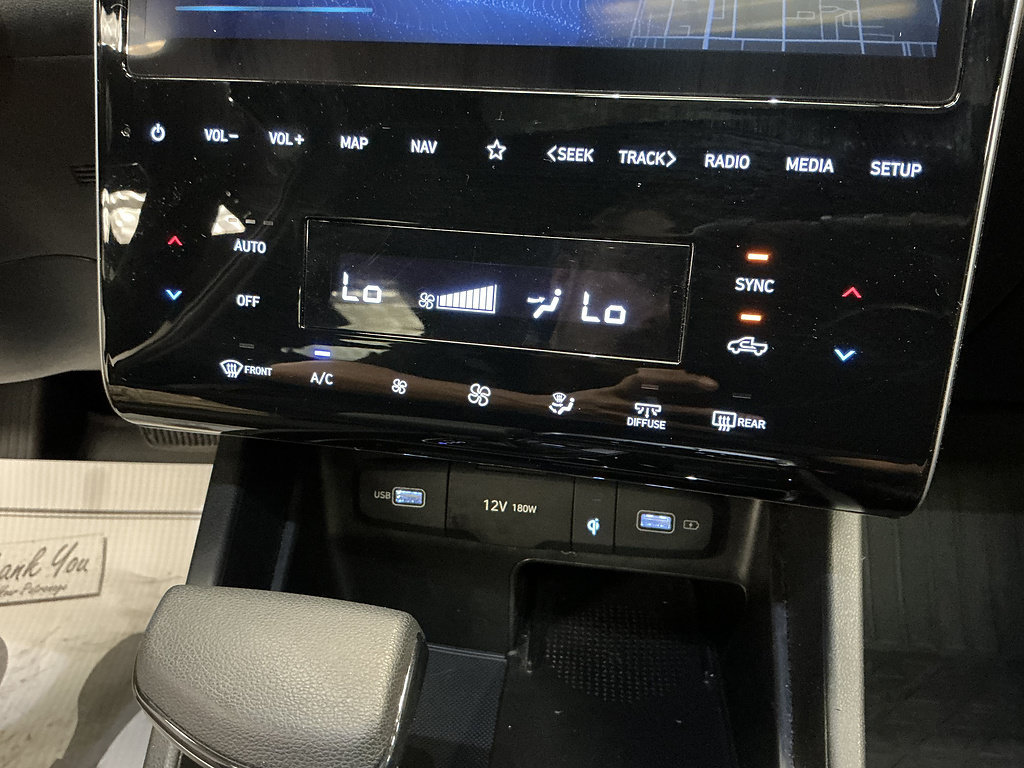 Used 2024 Hyundai Santa Cruz Night AWD/4WD image 16