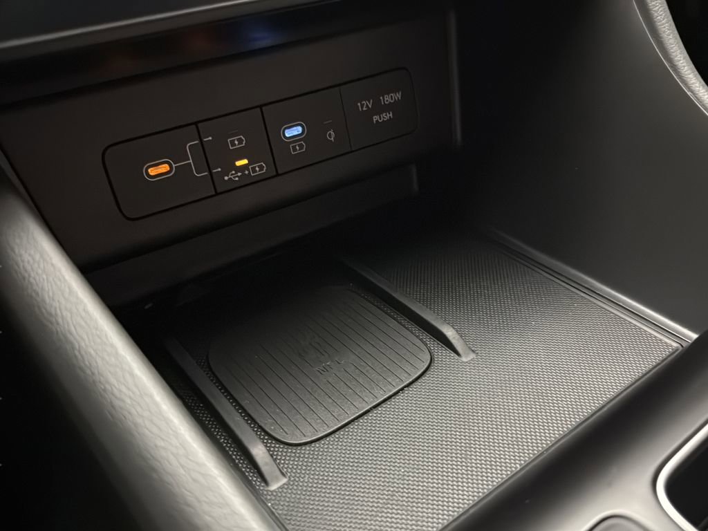 Certified 2025 Hyundai Sonata Limited FWD image 29