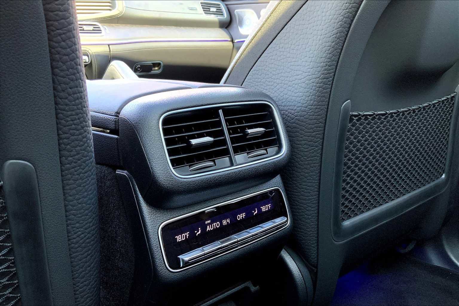 New 2026 Mercedes-Benz GLS 450 4MATIC image 22