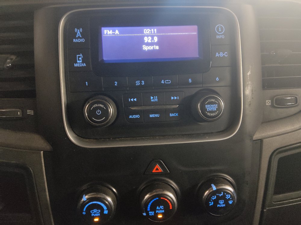 Used 2014 RAM 1500 Express RWD image 25