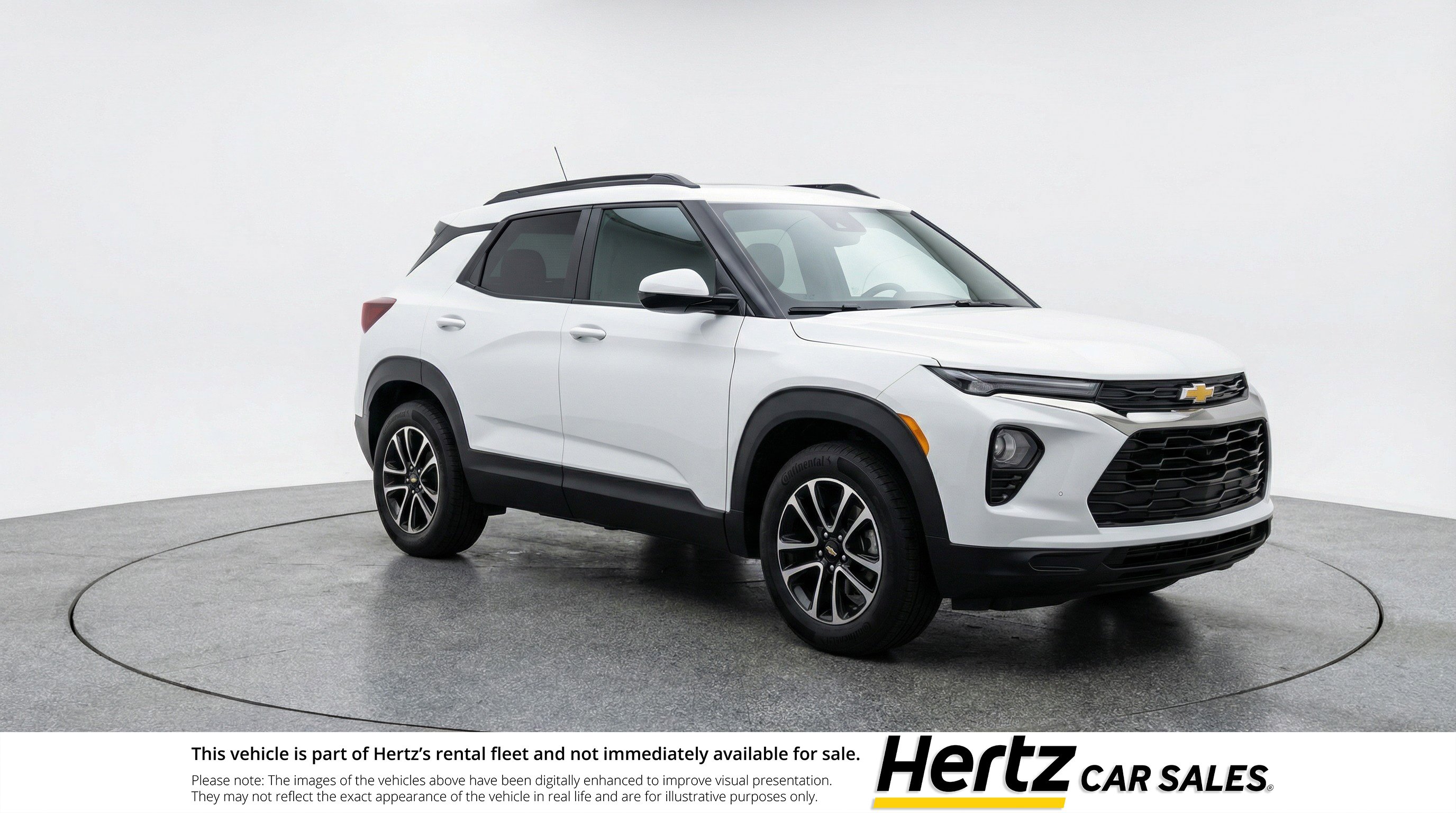 Used 2025 Chevrolet TrailBlazer LT image 1