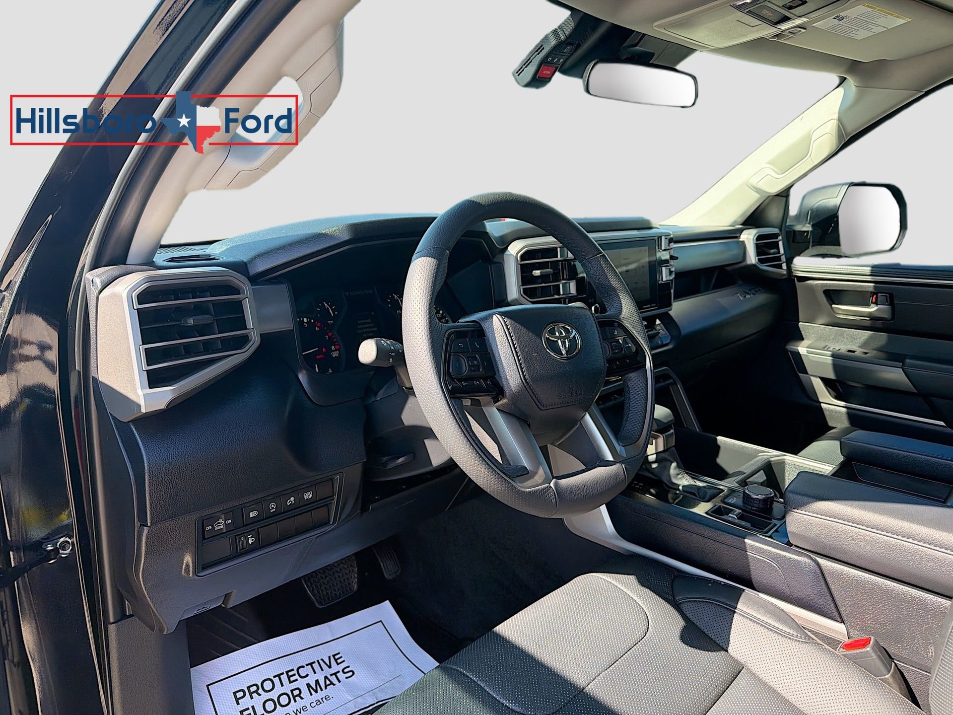 Used 2024 Toyota Tundra SR5 w/ SR5 Premium Package image 4