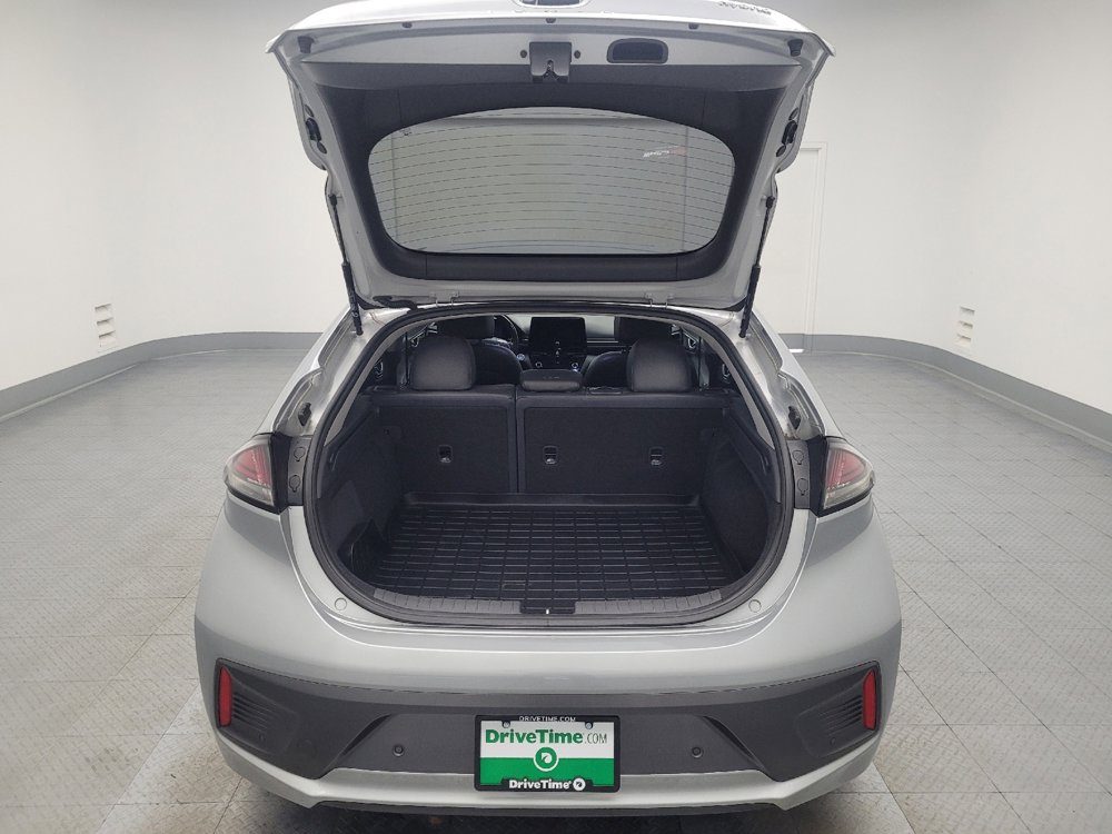 Used 2020 Hyundai Ioniq Limited image 29