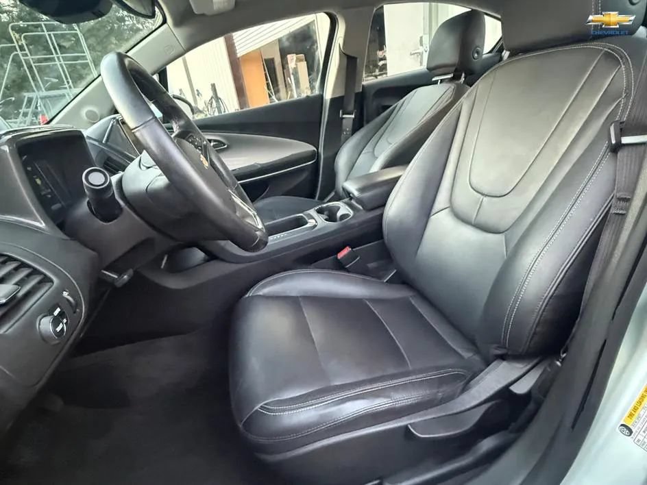 Used 2013 Chevrolet Volt Premium w/ Premium Trim Package FWD image 20