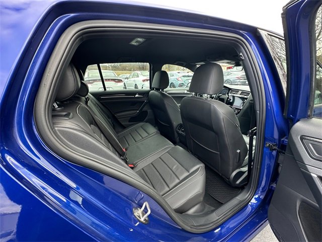 Used 2019 Volkswagen Golf R 4-Door image 17