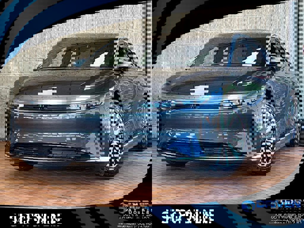 Used 2023 Lucid Air Grand Touring image 1