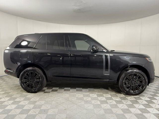 New 2026 Land Rover Range Rover SE image 4