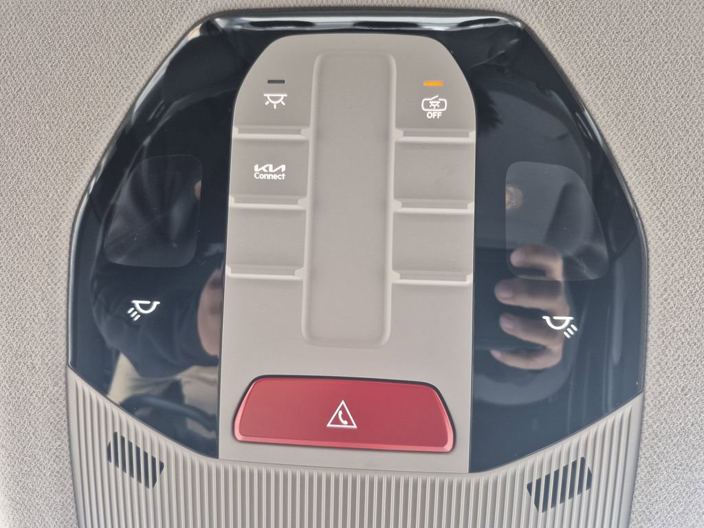 New 2026 Kia K4 FWD image 22