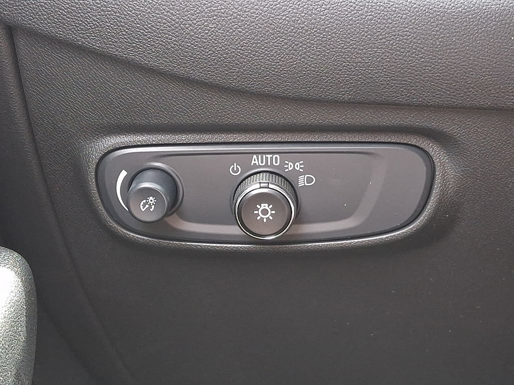 Used 2024 Chevrolet Equinox LT AWD/4WD image 24