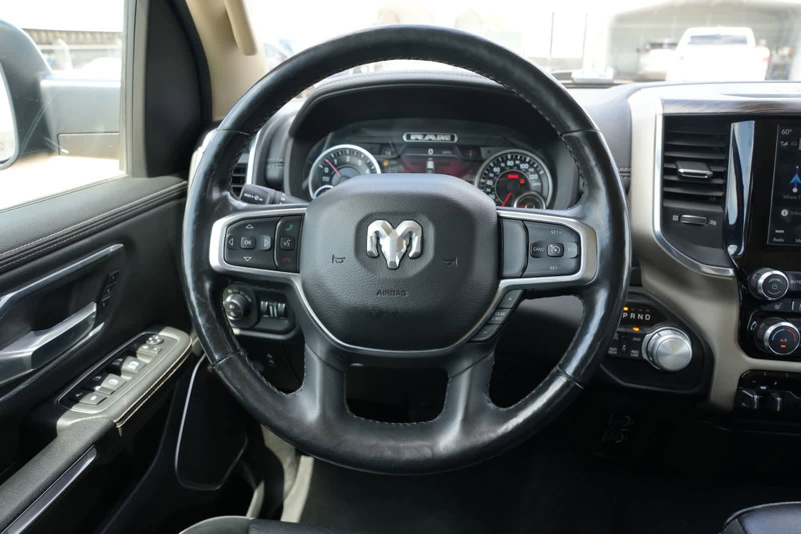 Used 2019 RAM 1500 Laramie AWD/4WD image 9