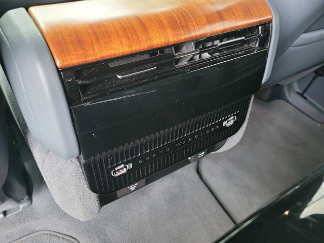 Used 2023 Jeep Grand Wagoneer Series II image 18