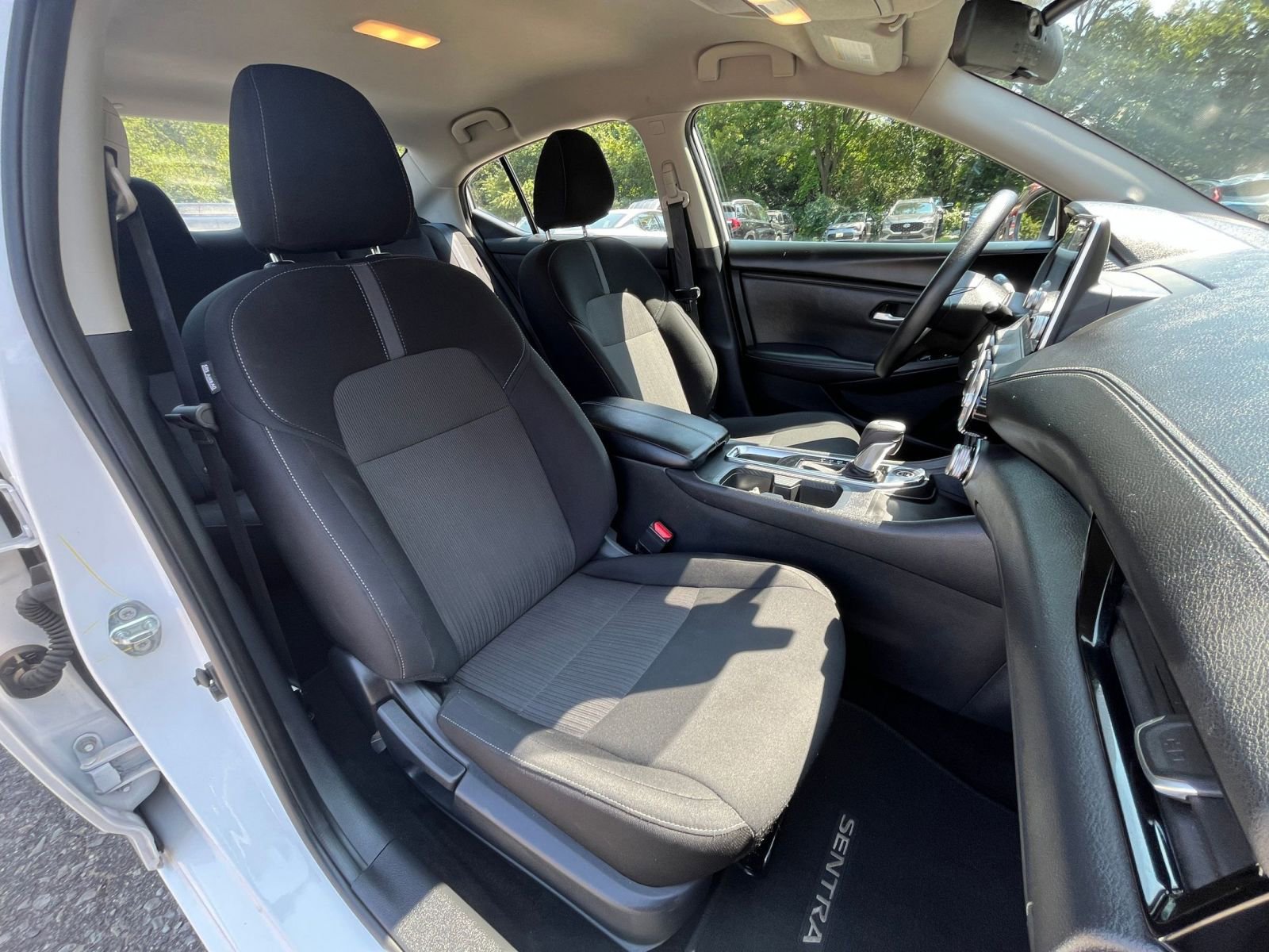 Used 2024 Nissan Sentra SV image 34