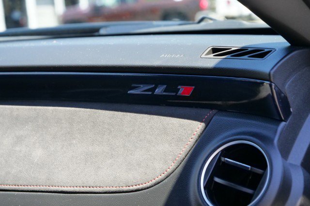 Used 2015 Chevrolet Camaro ZL1 RWD image 40