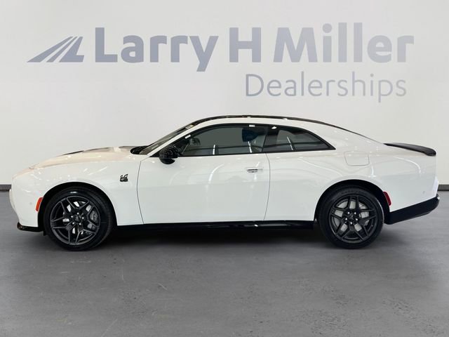 New 2026 Dodge Charger Scat Pack w/ Blacktop Package AWD/4WD image 2