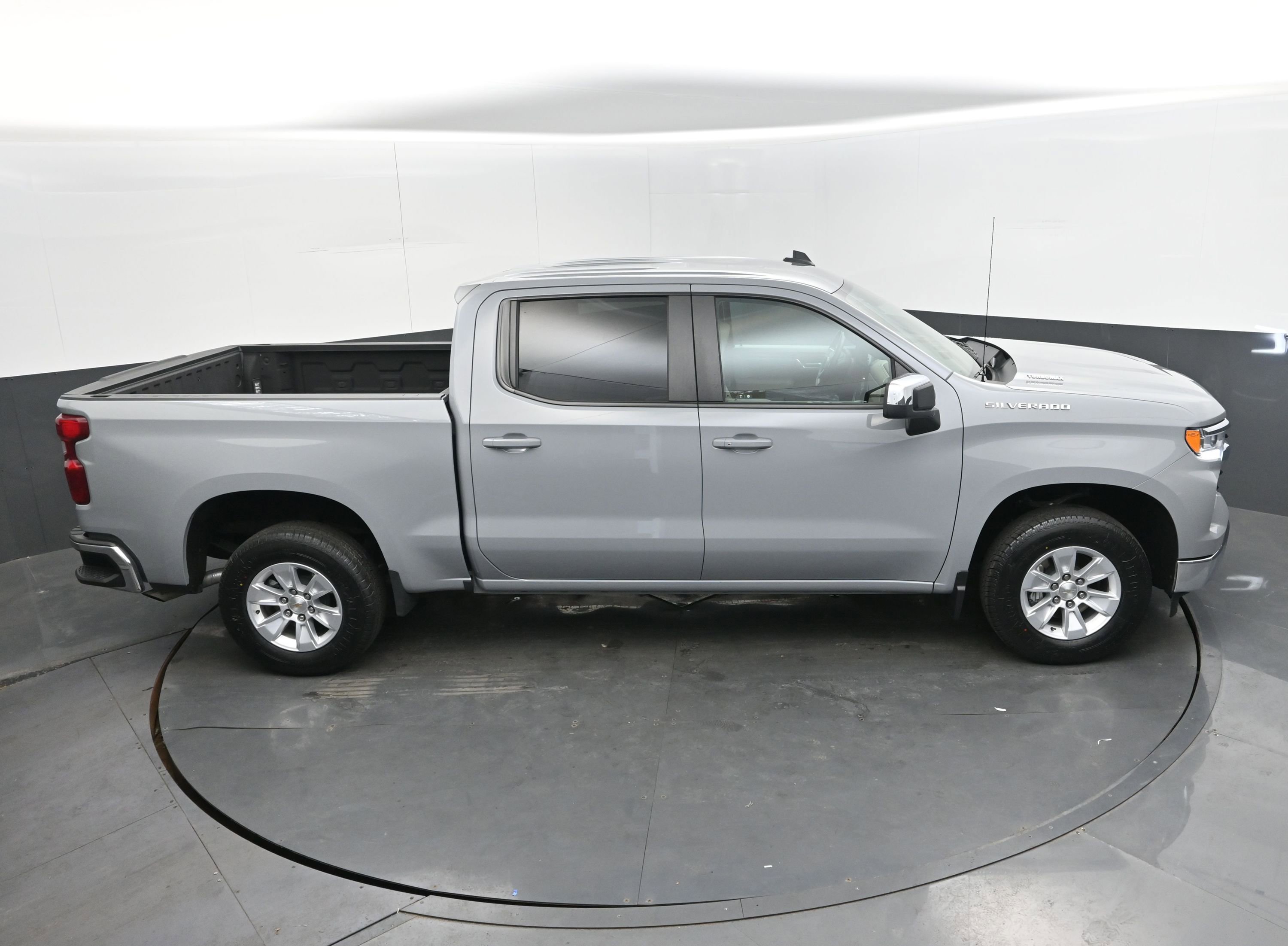 Used 2024 Chevrolet Silverado 1500 LT w/ Protection Package image 37