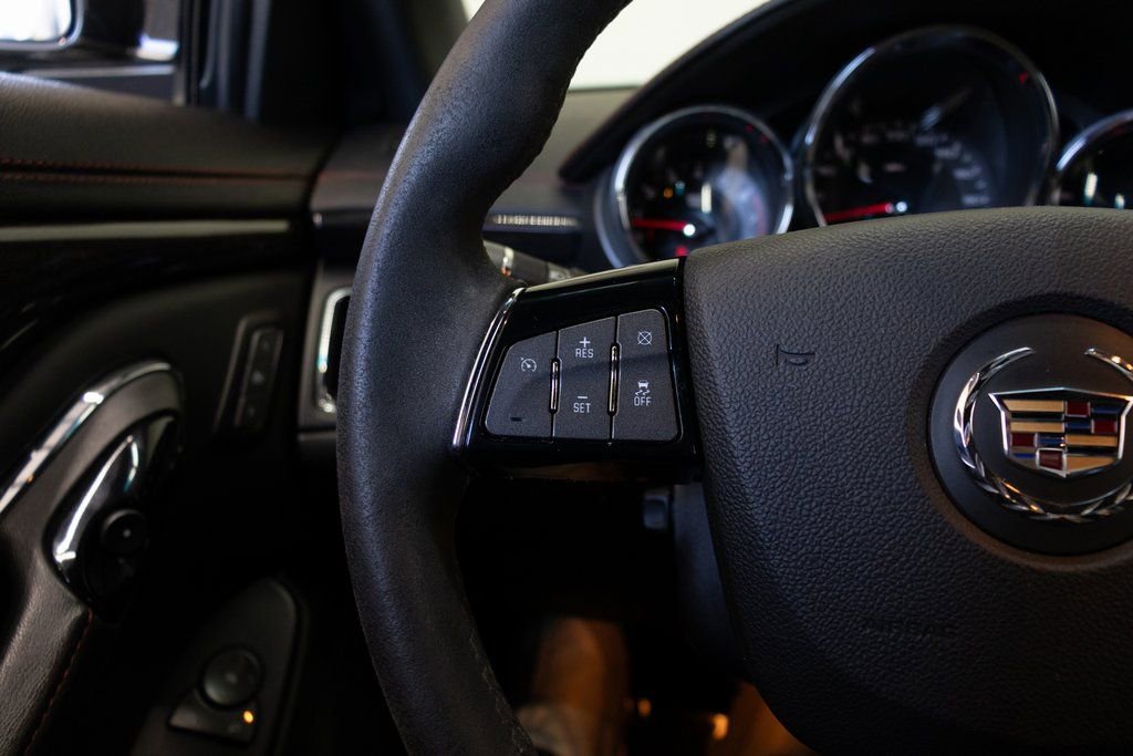 Used 2015 Cadillac CTS V image 23