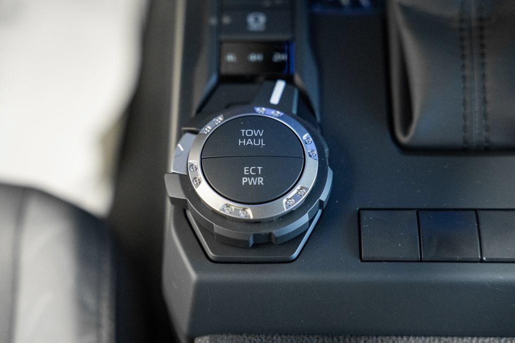 New 2026 Toyota Tacoma SR5 AWD/4WD image 25