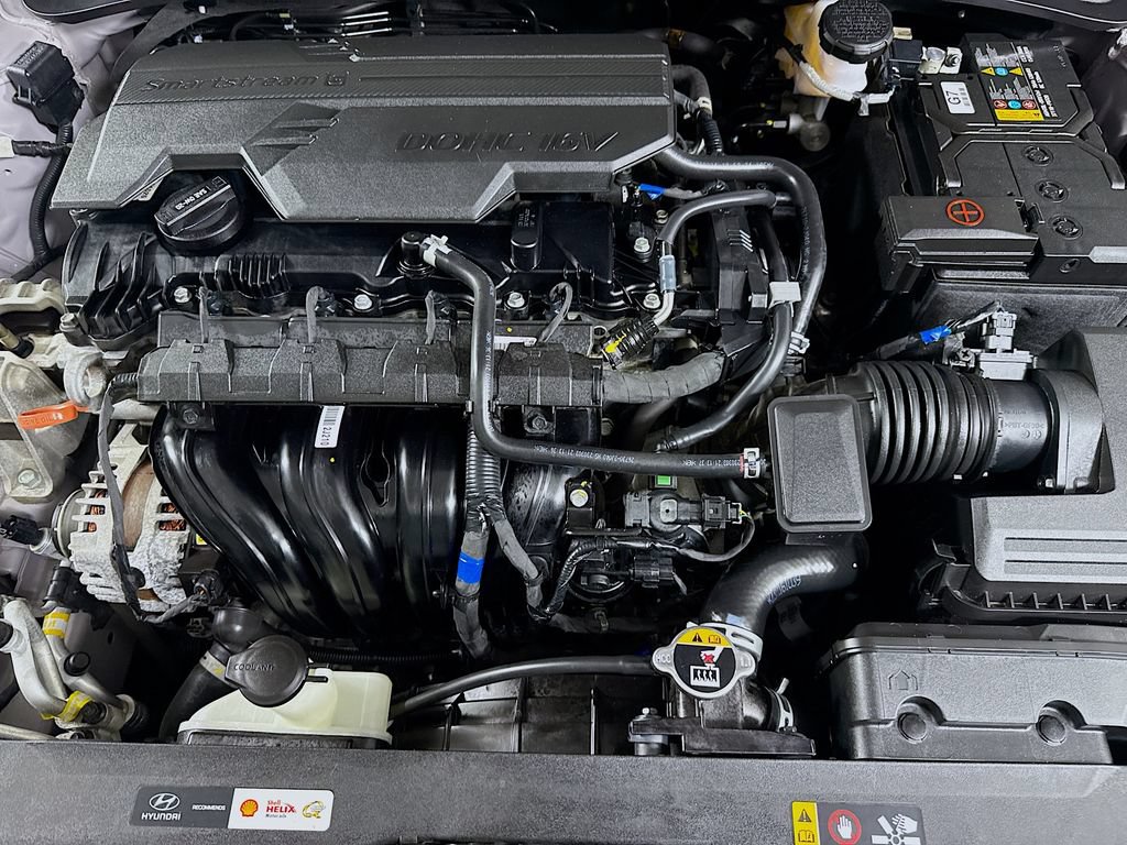 Certified 2023 Hyundai Elantra SE FWD image 31