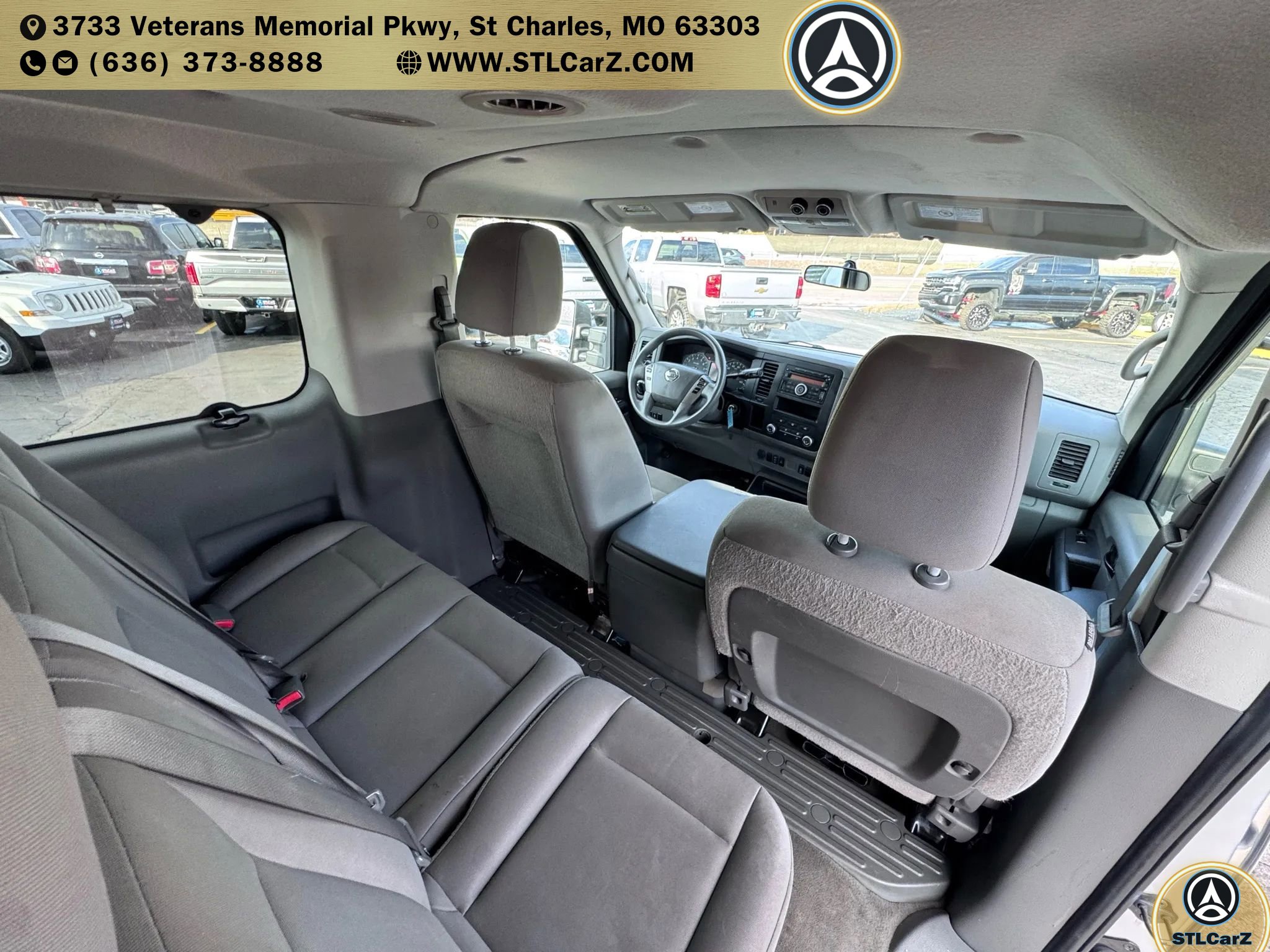 Used 2017 Nissan NV 3500 SV image 14