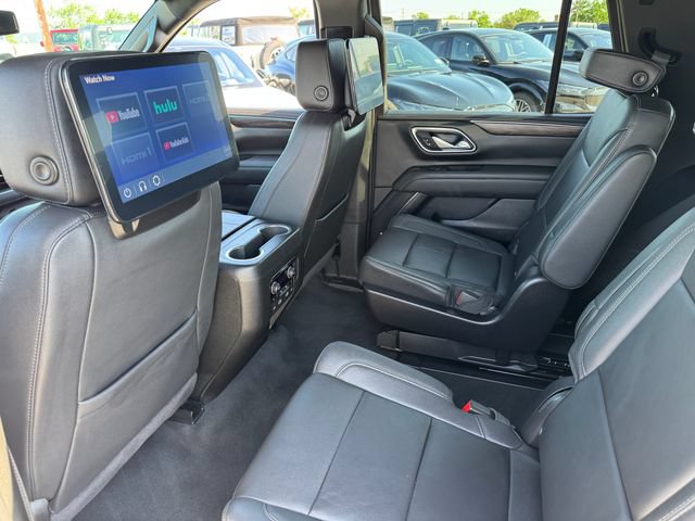 Used 2024 Chevrolet Tahoe Z71 w/ Luxury Package AWD/4WD image 17