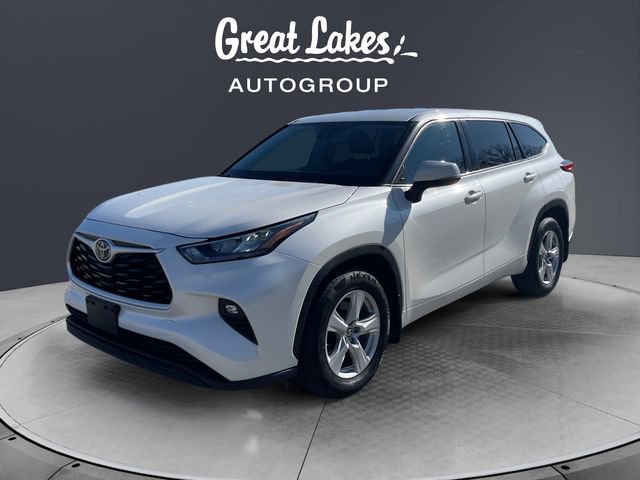 Used 2020 Toyota Highlander LE AWD/4WD image 1