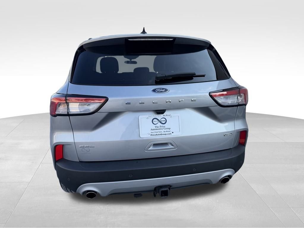 Used 2022 Ford Escape SEL w/ Class II Trailer Tow Package image 7