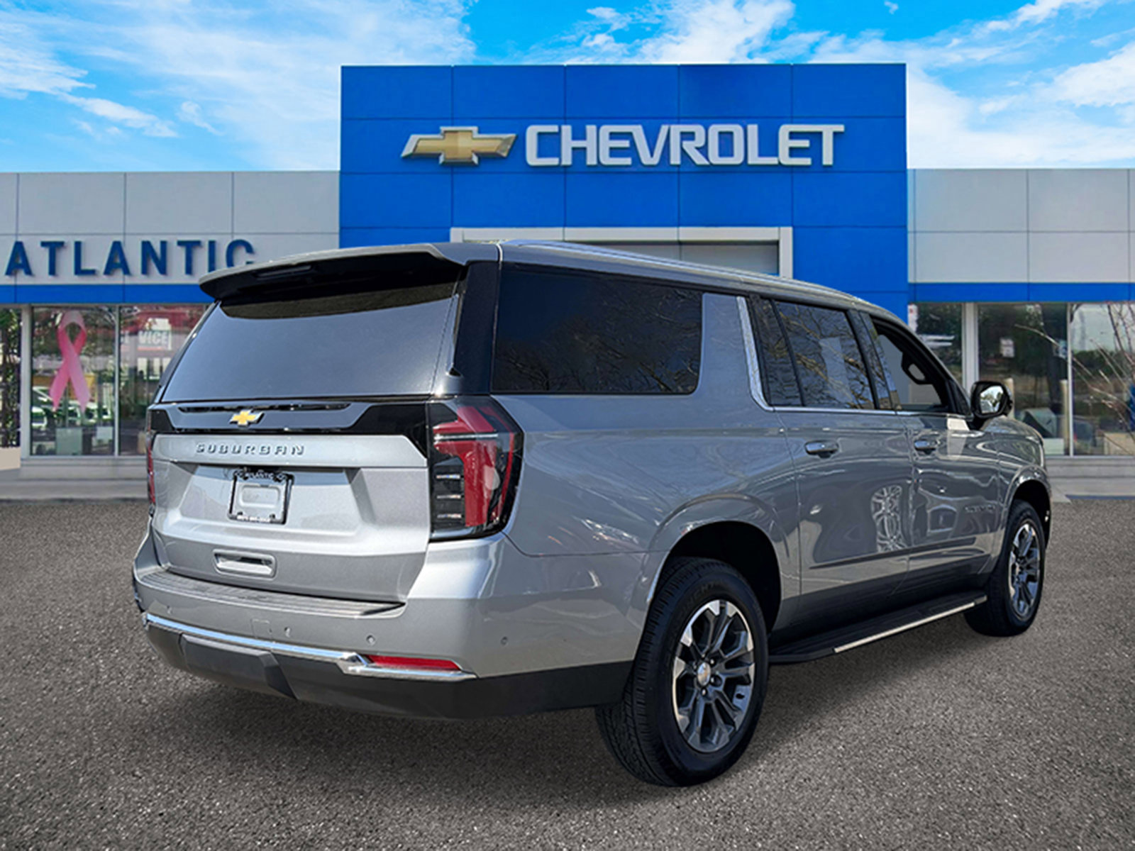 Certified 2025 Chevrolet Suburban LS AWD/4WD image 5