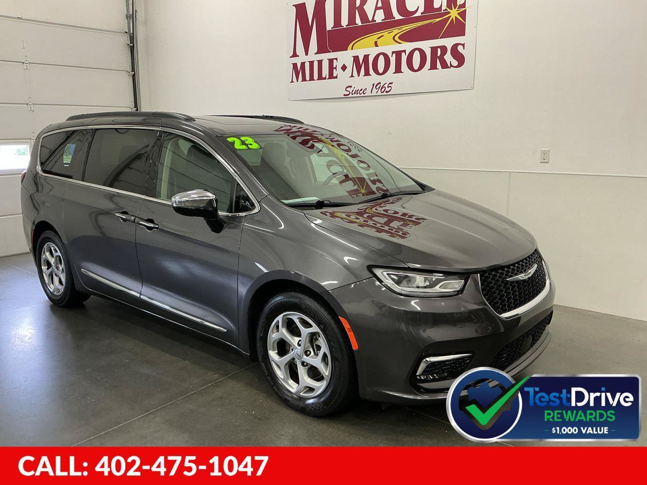 Used 2023 Chrysler Pacifica Limited
