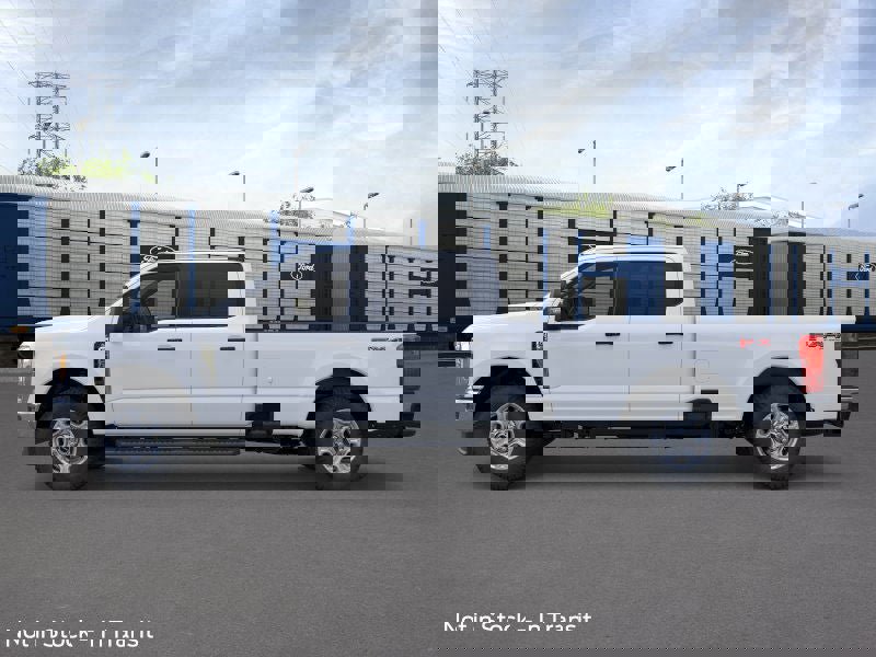 New 2026 Ford F350 XLT image 3