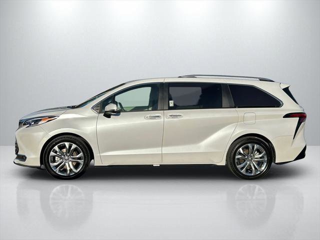 Certified 2023 Toyota Sienna Platinum image 8