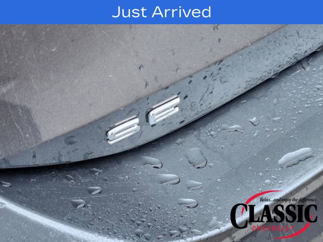 Used 2025 Volkswagen Tiguan SE AWD/4WD image 11