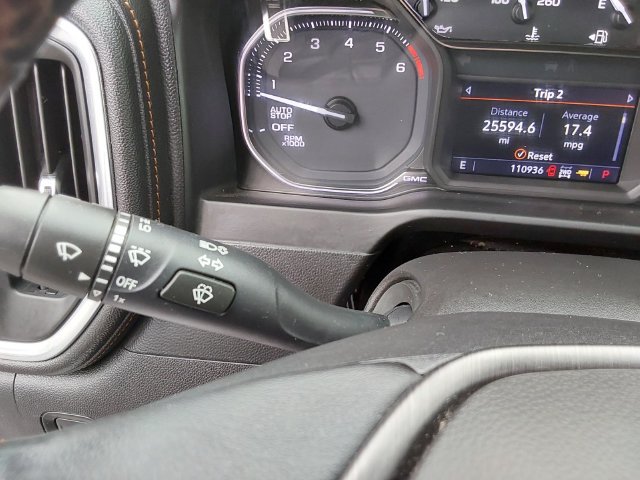 Used 2021 GMC Sierra 1500 AT4 w/ AT4 Premium Package AWD/4WD image 32