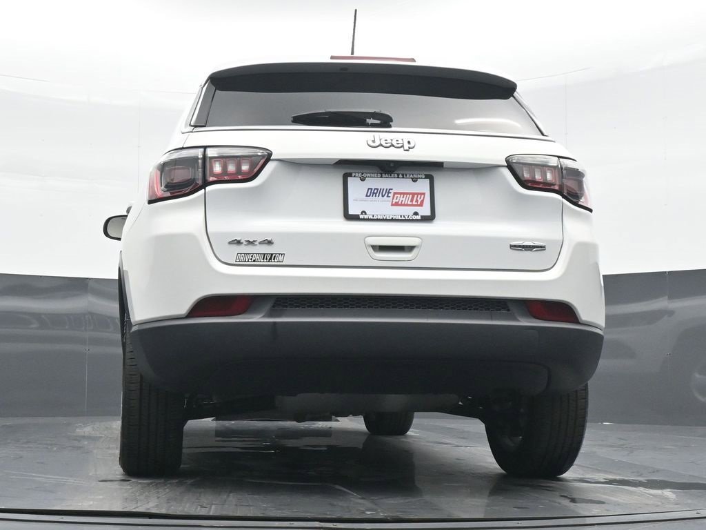 Used 2022 Jeep Compass Latitude image 20