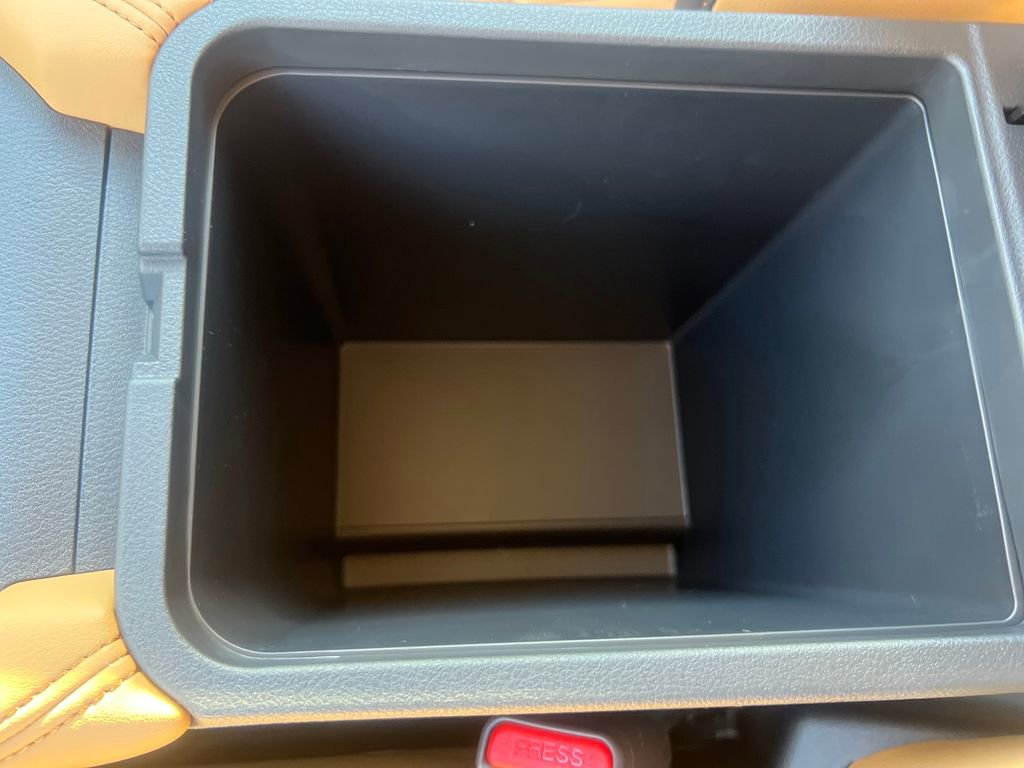 New 2025 Nissan Sentra SV w/ SV Premium Package image 26