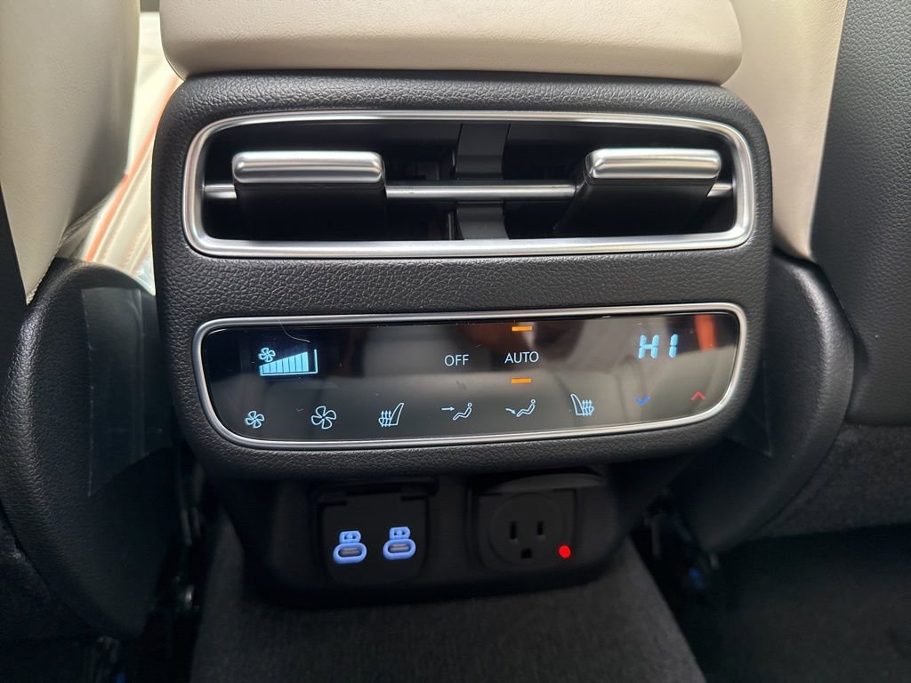 New 2026 Genesis GV70 3.5T Sport Prestige AWD/4WD image 28