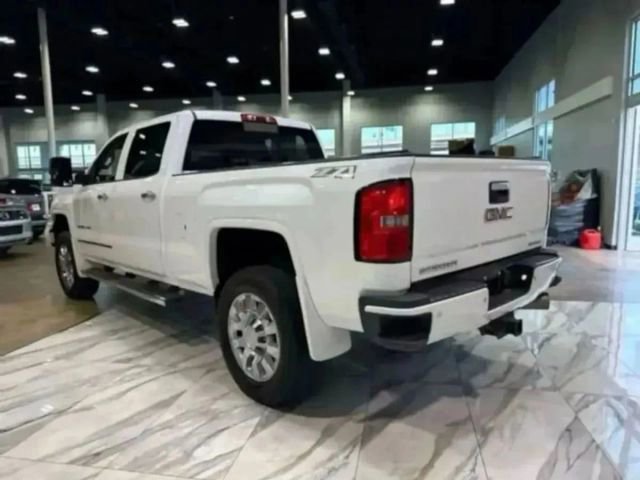 Used 2015 GMC Sierra 2500 Denali w/ Duramax Plus Package image 33
