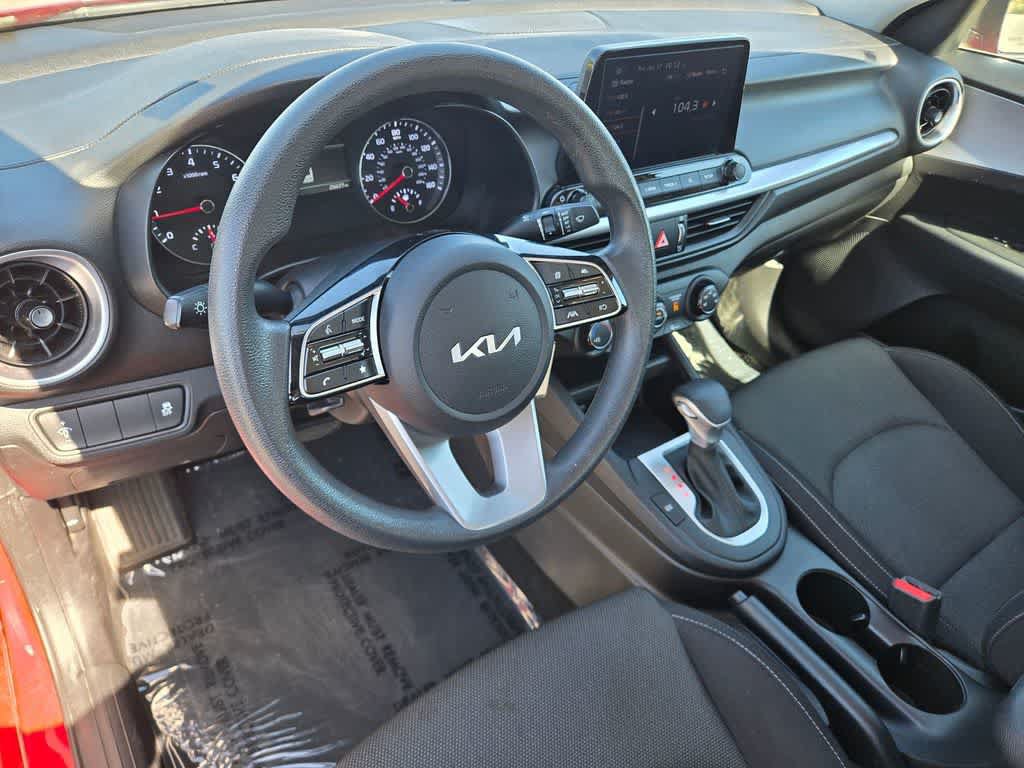 Used 2023 Kia Forte LXS FWD image 10