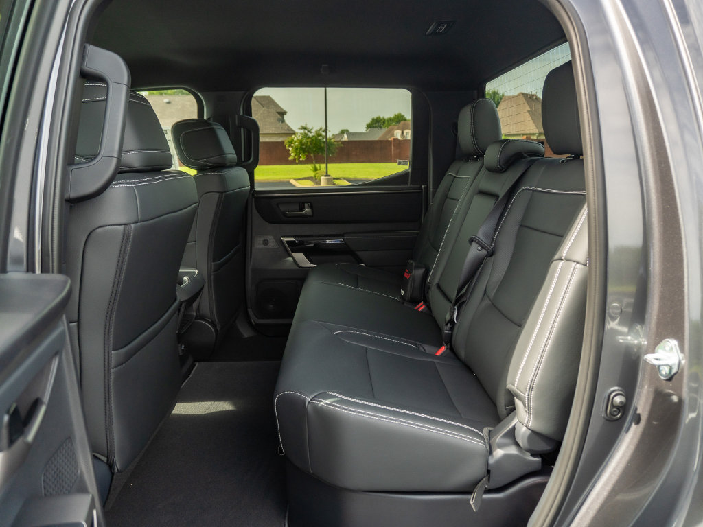 New 2026 Toyota Tundra Limited w/ Power Package AWD/4WD image 14